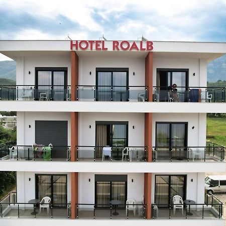 Hotel Roalb Radhimë Exterior foto